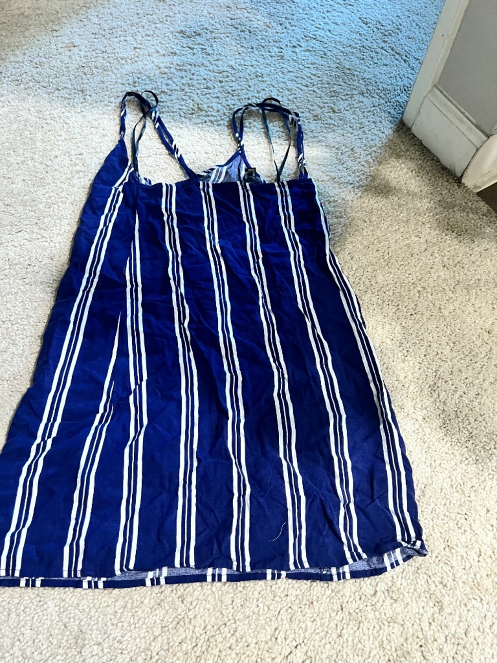 Clothes - Picture 14 of 16